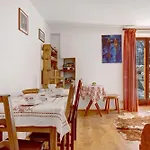 Apartment Bilocale Vista Monte Bianco *