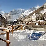 Apartment Bilocale Vista Monte Bianco