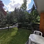 Bilocale Vista Monte Bianco 库马约尔