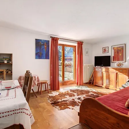 Bilocale Vista Monte Bianco Apartamento *